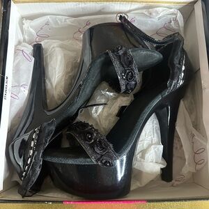 Women's Ellie Hilda Shoes 601-lace 6" Heel W/roses , Tulle , Lace Ankle Strap